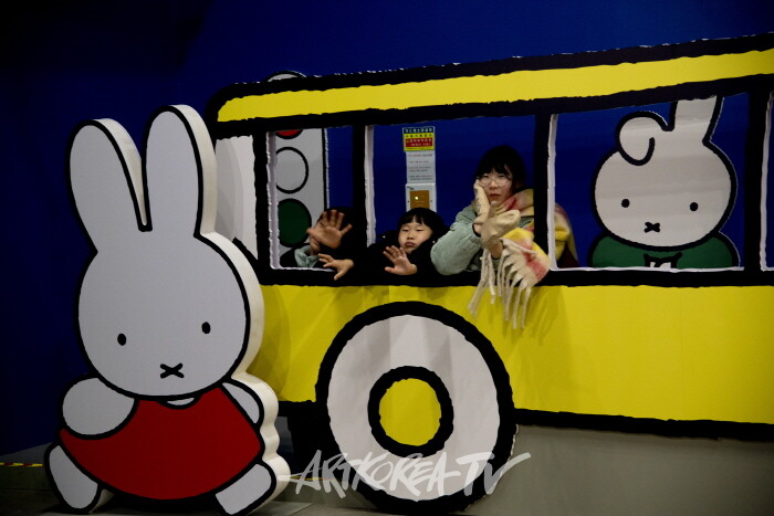 인사아트뮤지엄-미피 70주년 기념전 '미피와 마법우체통'