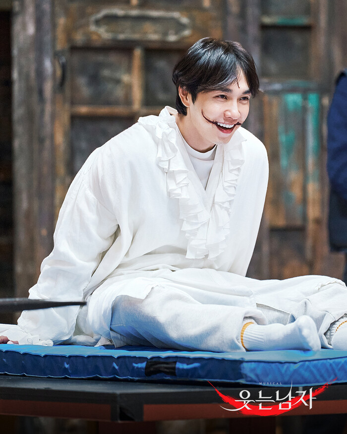 뮤지컬 '웃는 남자' 그윈플렌 역 이석훈. 제공 EMK뮤지컬컴퍼니