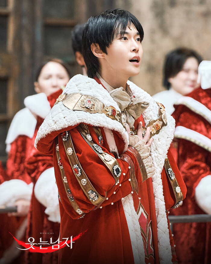 뮤지컬 '웃는 남자' 그윈플렌 역 도영. 제공 EMK뮤지컬컴퍼니