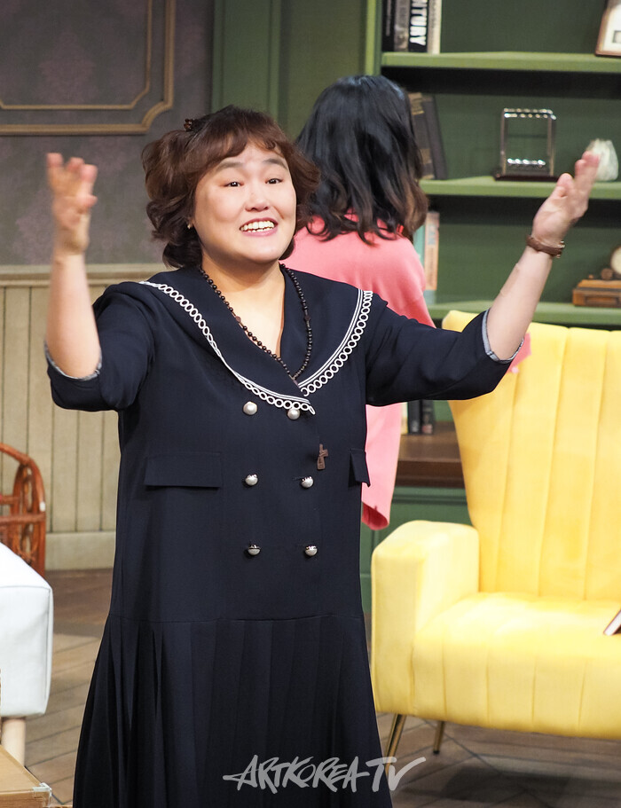 연극 '톡톡' 커튼콜(마리 역 김아영). 2025.01.08 사진 ⓒ아트코리아방송 이용선 기자