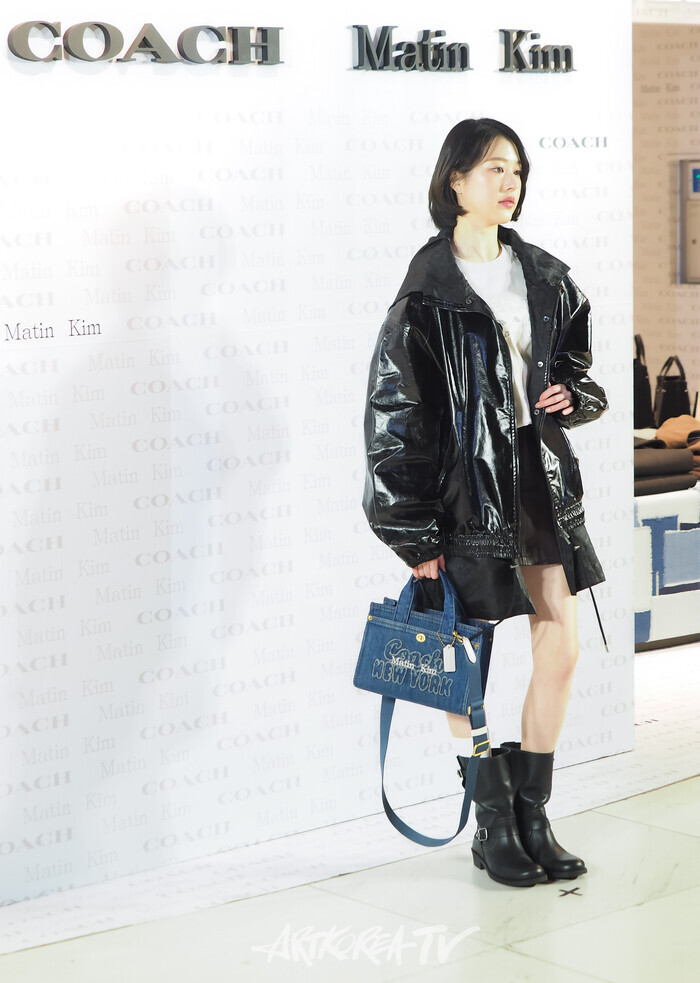 코치 마뗑킴 컬렉션 팝업 행사(장다아) 2025.01.10 사진 ⓒ아트코리아방송 이용선 기자