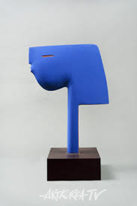 종교를 초월한 인간의 손, 조각가 최종태