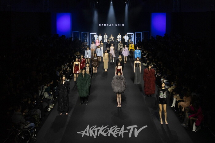 한나신, 2025 F/W 서울패션위크 컬렉션 성료 – 사진 제공: HANNAH SHIN