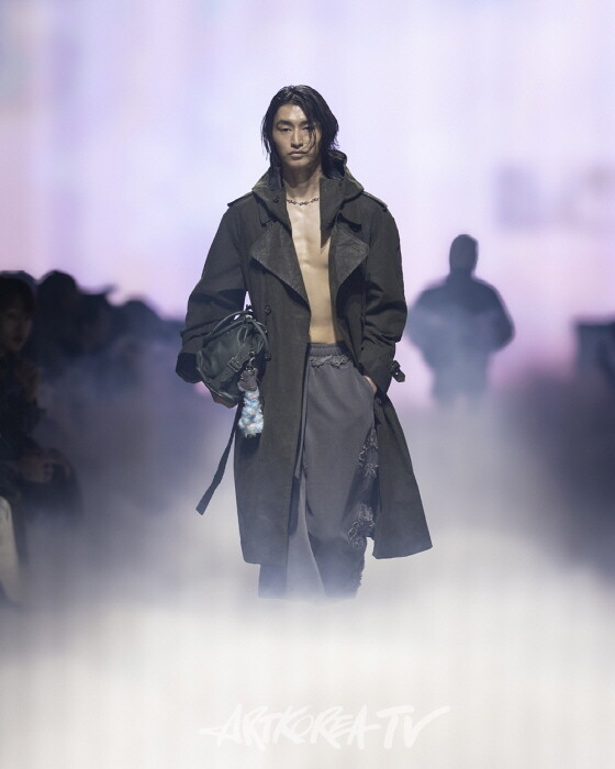 에스팀, ‘2025 F/W 서울패션위크’에서 압도적 활약…패션 업계 내 독보적 존재감 과시-게바라