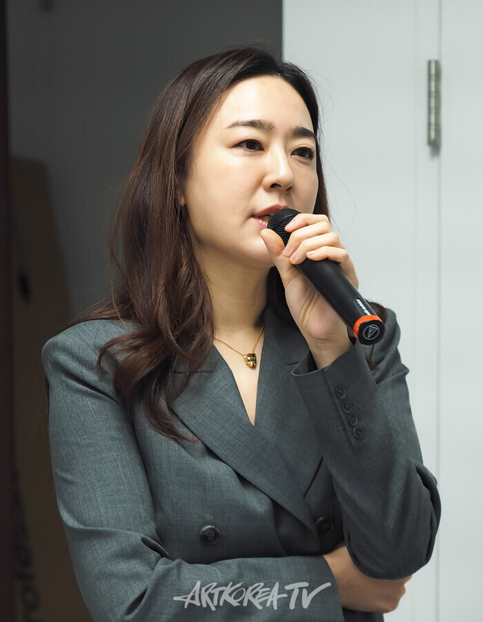 한세예스24문화재단의 필리핀 동남아시아문학총서 4-6권 출판기념 기자간담회(백수미 이사장) 2025.02.14 사진 ⓒ아트코리아방송 이용선 기자