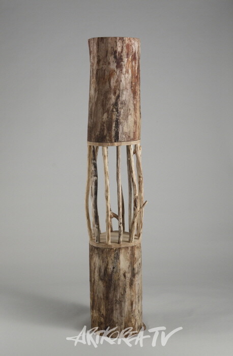 Johyun Gallery] Kishio Suga, Upright Scene of Void, 2011, Wood, 157 x 32 x 37 cm