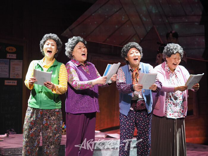 뮤지컬 '오지게 재밌는 가시나들'. 2025.02.13 사진 ⓒ아트코리아방송 이용선 기자