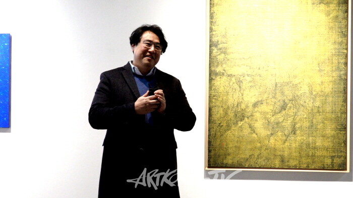 권도형 관훈갤러리 관장