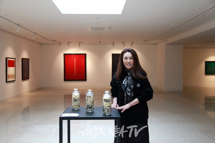 서숙양 작가, 금빛으로 전하는 희망과 위로