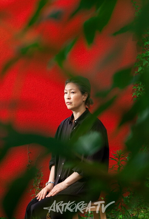 양혜규 작가 프로필 이미지사진: Cheongjin Keem이미지 제공: 국제갤러리