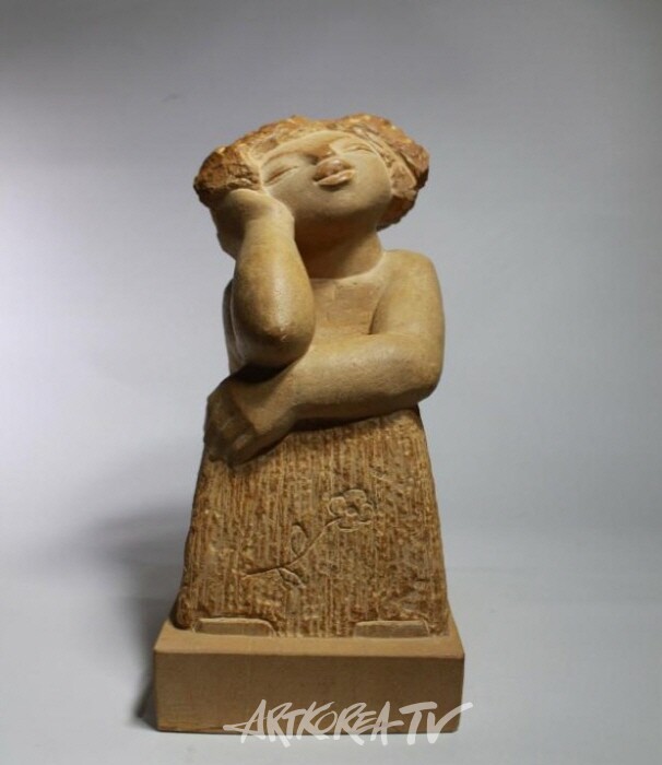 꽃과 여인의 부드러움 - 정봉기 조각