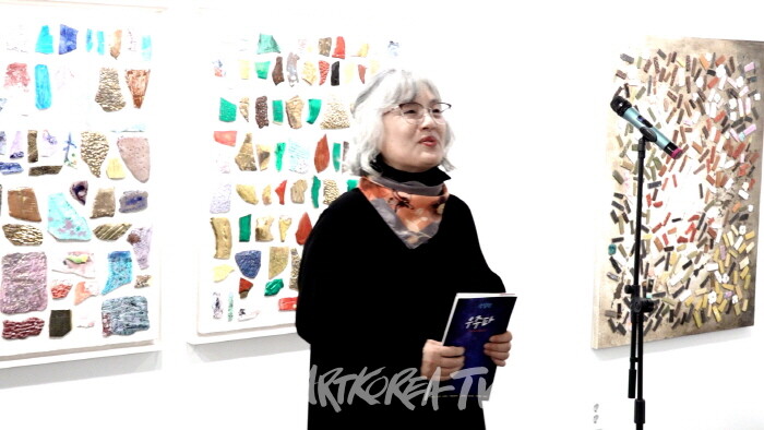 갤러리 모나리자 산촌, ‘8인의 우주파 창립전’ 개막-강숙희 작가