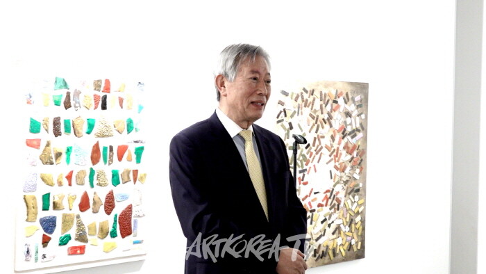 갤러리 모나리자 산촌, ‘8인의 우주파 창립전’ 개막-하정열 작가