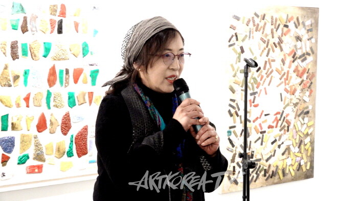 갤러리 모나리자 산촌, ‘8인의 우주파 창립전’ 개막-혜라 작가