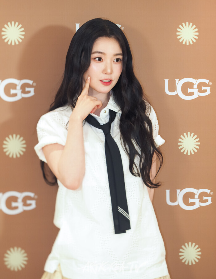 어그(UGG) 도산 플래그십스토어 오픈 기념 포토월 행사(레드벨벳 아이린) 2025.03.20 사진 ⓒ아트코리아방송 이용선 기자