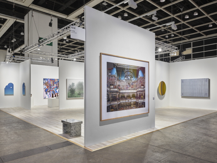 아트 바젤 홍콩 2025 국제갤러리 부스 설치전경사진: Kitmin Lee이미지 제공: 국제갤러리