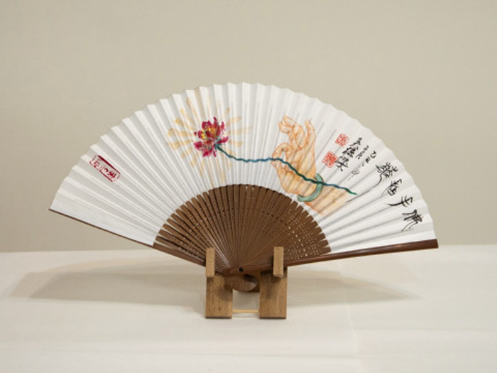 서화가 Wu Li-Ying이 출품하는 작품 ‘Buddha’s hand holding a flower’(제공=Kasashima Gallery)