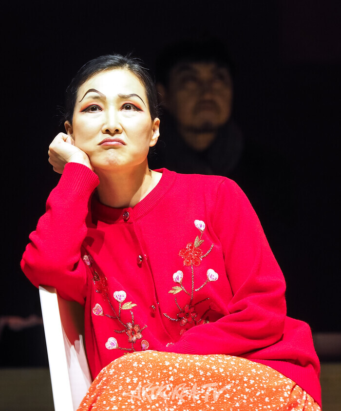 연극 '코믹' 프레스콜(에피소드- 극장에 갈 채비) 2025.03.28 사진 ⓒ아트코리아방송 이용선 기자​