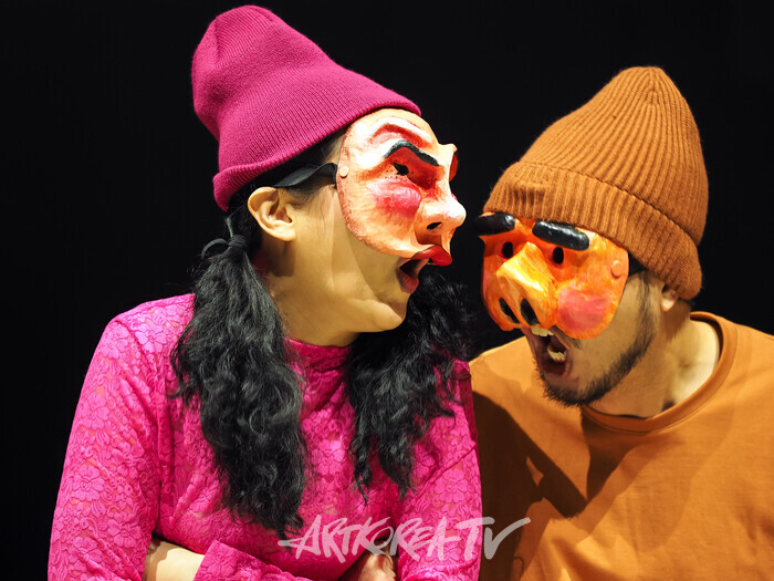 연극 '코믹' 프레스콜(에피소드- 극장에 갈 채비) 2025.03.28 사진 ⓒ아트코리아방송 이용선 기자​