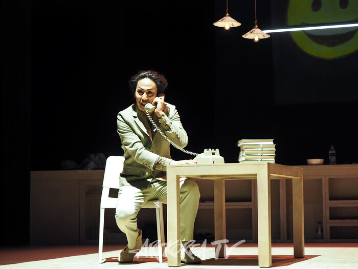 연극 '코믹' 프레스콜(에피소드- 떠넘기기) 2025.03.28 사진 ⓒ아트코리아방송 이용선 기자​