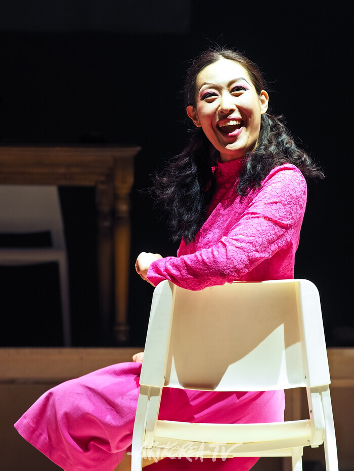 연극 '코믹' 프레스콜(에피소드- 떠넘기기) 2025.03.28 사진 ⓒ아트코리아방송 이용선 기자​