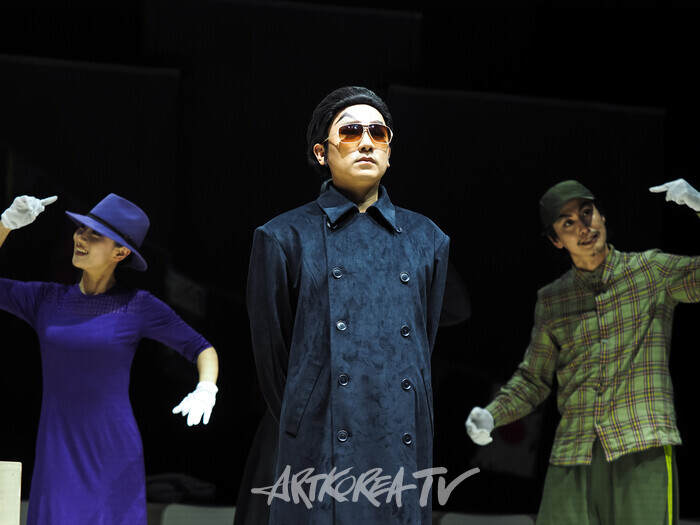 연극 '코믹' 프레스콜(에피소드- 모자 사러 왔습네다) 2025.03.28 사진 ⓒ아트코리아방송 이용선 기자​