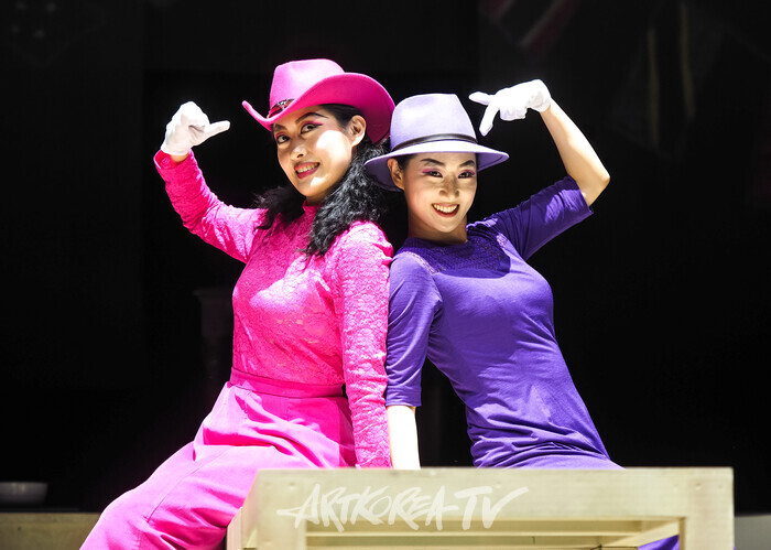 연극 '코믹' 프레스콜(에피소드- 모자 사러 왔습네다) 2025.03.28 사진 ⓒ아트코리아방송 이용선 기자​