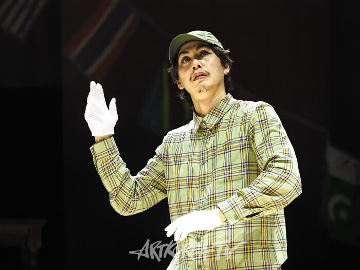 연극 '코믹' 프레스콜(에피소드- 모자 사러 왔습네다) 2025.03.28 사진 ⓒ아트코리아방송 이용선 기자​