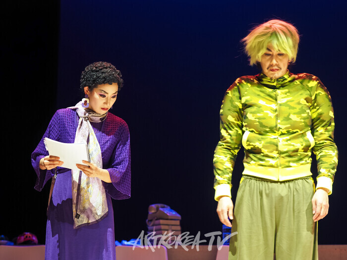 연극 '코믹' 프레스콜(에피소드- 이혼 법정) 2025.03.28 사진 ⓒ아트코리아방송 이용선 기자​