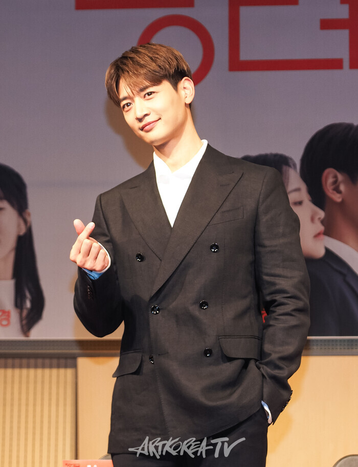 연극 '랑데부' 기자간담회(최민호) 2025.04.01 사진 ⓒ아트코리아방송 이용선 기자​