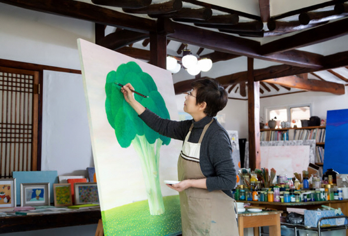 '기다림'과 '항금리 가는 길'의 만남-김인옥 작가-김종근 미술평론