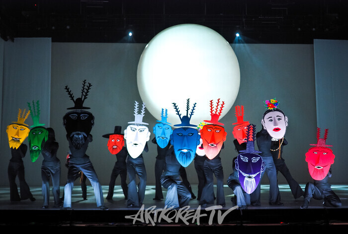 국립무용단 '미인' 프레스콜(탈춤) 2025.04.03 사진 ⓒ아트코리아방송 이용선 기자​