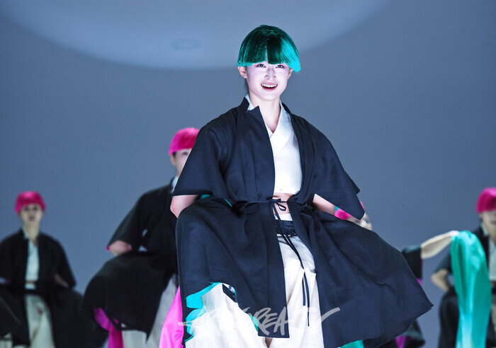 국립무용단 '미인' 프레스콜(탈춤) 2025.04.03 사진 ⓒ아트코리아방송 이용선 기자​