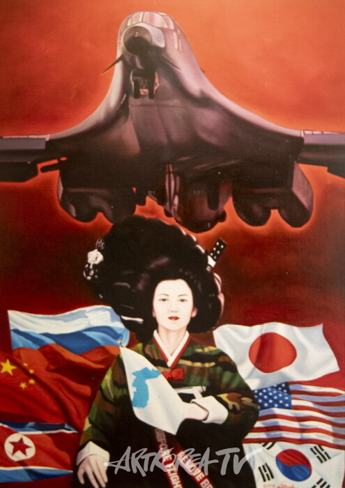 신제남-문명의 굴레-동색이몽, 캔버스에 유화 90.9×65.1cm 2018-사진 김한정 기자