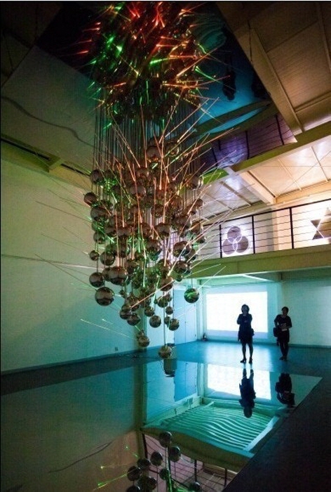 '전자정원에서 환경의 모뉴멘탈 가든으로'-심영철 작가 작품 사진제공 김종근 미술평론가