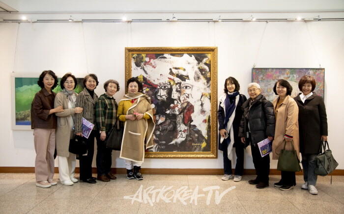 제22회 용산국제아트페스티벌 & 제3회 우리시대의 용산의 화가들 展 2025 개막-사진 김한정 기자