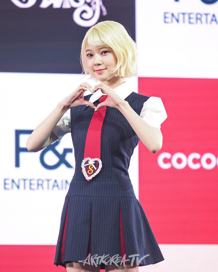 유니스 두 번째 미니앨범 '스위시'(SWICY) 발매 기념 쇼케이스(코토코) 2025.04.15 사진 ⓒ아트코리아방송 이용선 기자​