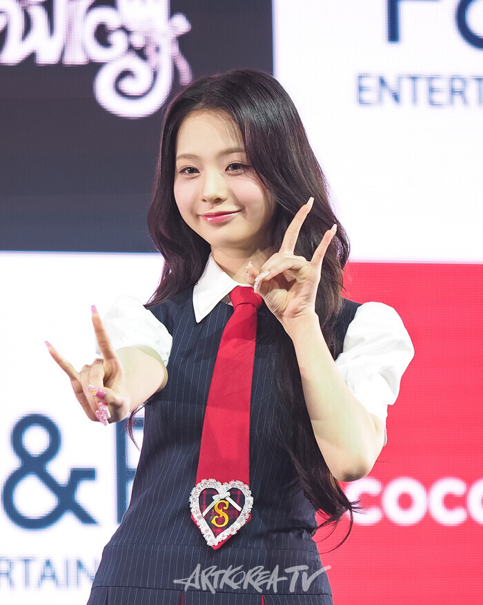 유니스 두 번째 미니앨범 '스위시'(SWICY) 발매 기념 쇼케이스(임서원) 2025.04.15 사진 ⓒ아트코리아방송 이용선 기자​