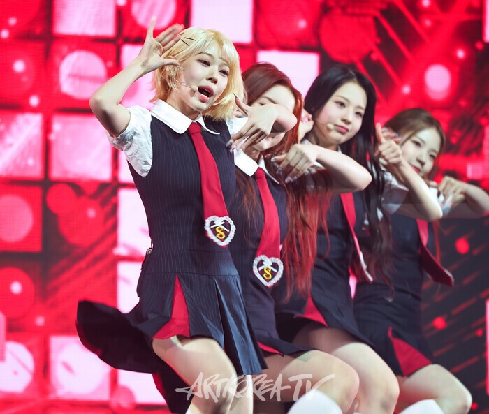 유니스 두 번째 미니앨범 '스위시'(SWICY) 발매 기념 쇼케이스. 2025.04.15 사진 ⓒ아트코리아방송 이용선 기자​