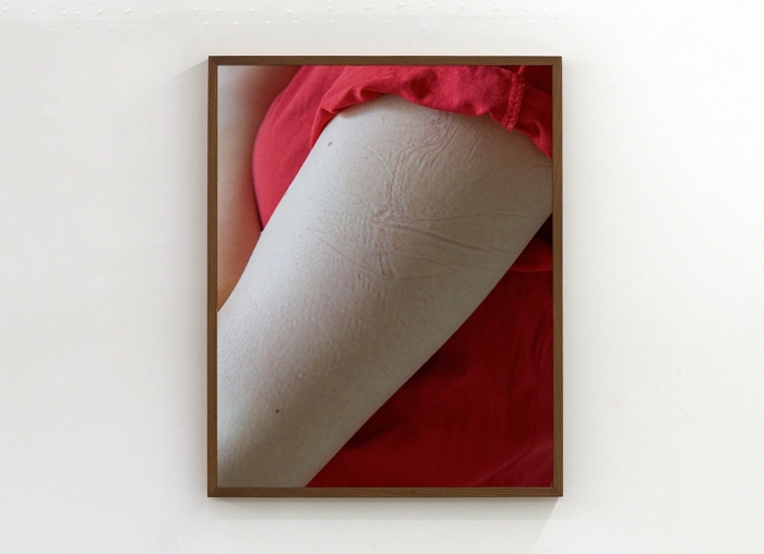 김유자, 꿈자국, 2021, 피그먼트 프린트, 우드 프레임, 57.4×46.4×3 cm, 촬영 홍영주-사진제공 일우스페이스