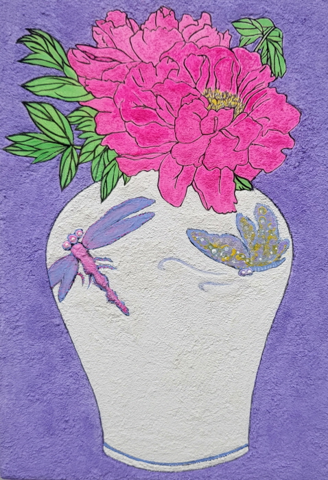 기윤-장자지몽_내가 나비가 그대가 나비가 나에게 그대 있고그대안에 나 있는가 35×24×4cm 혼합재료 기윤2025[파란색과 흰색 진사 꽃 곤충 무늬 화분] 조선시대 19C-사진제공 공미라 작가