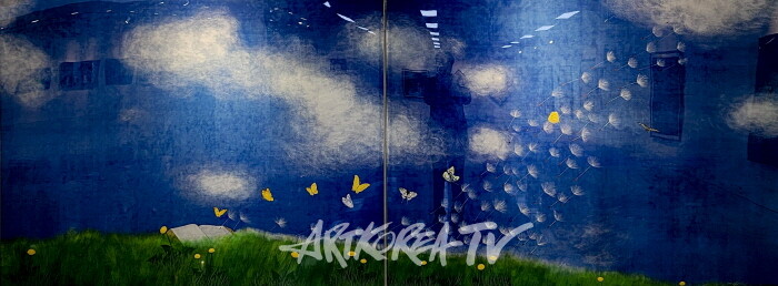 류광일-소리를 들을 지어다-Powder Color+Powder Stone 132×320cm 2007-사진 김한정 기자