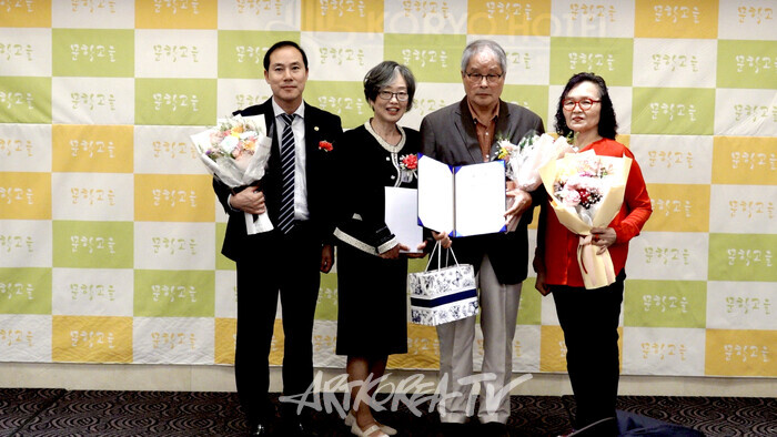 2025 문학고을 등단식 및 시상식-사진 김한정 기자