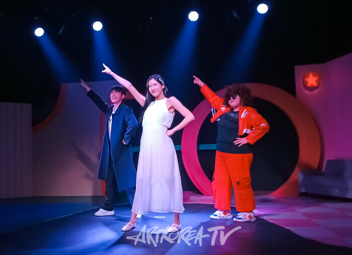 뮤지컬 '인사이드 미' 커튼콜(이승준, 김아린, 김라원) 2025.04.24 사진 ⓒ아트코리아방송 이용선 기자