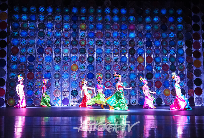 안은미컴퍼니 신작 '동방미래특급' 프레스콜. 2025.04.30 사진 ⓒ아트코리아방송 이용선 기자