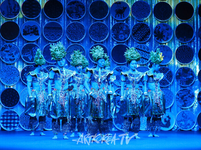 안은미컴퍼니 신작 '동방미래특급' 프레스콜. 2025.04.30 사진 ⓒ아트코리아방송 이용선 기자