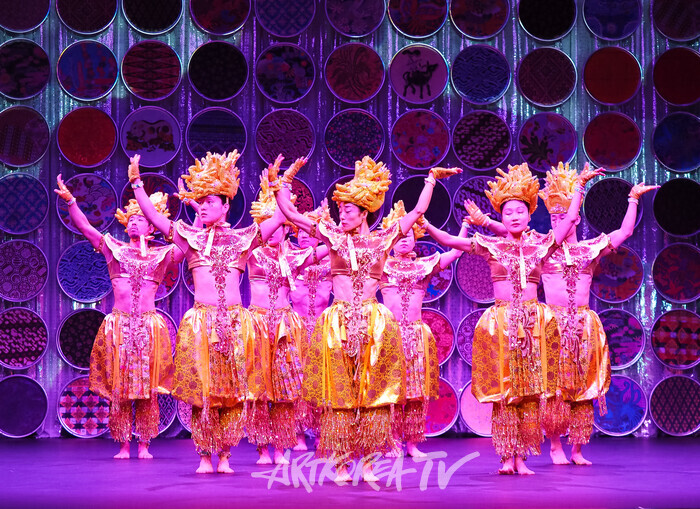 안은미컴퍼니 신작 '동방미래특급' 프레스콜. 2025.04.30 사진 ⓒ아트코리아방송 이용선 기자