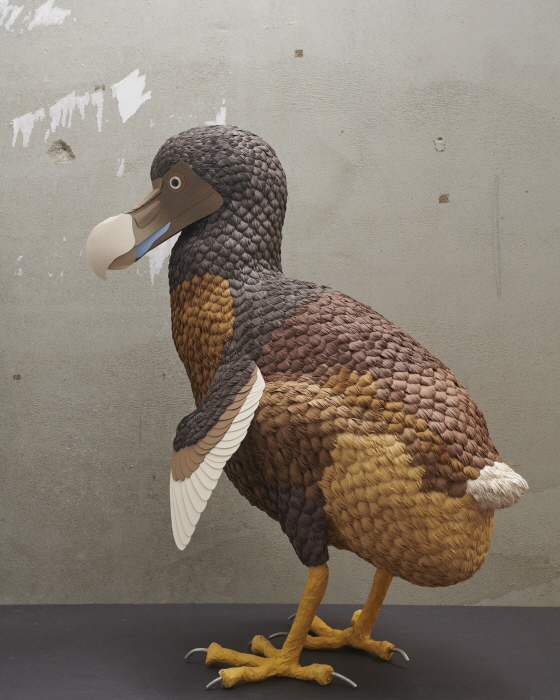 신진작가 이재혁, '종이 위에 새긴 생명 존중의 메시지'-사진제공 사비나미술관