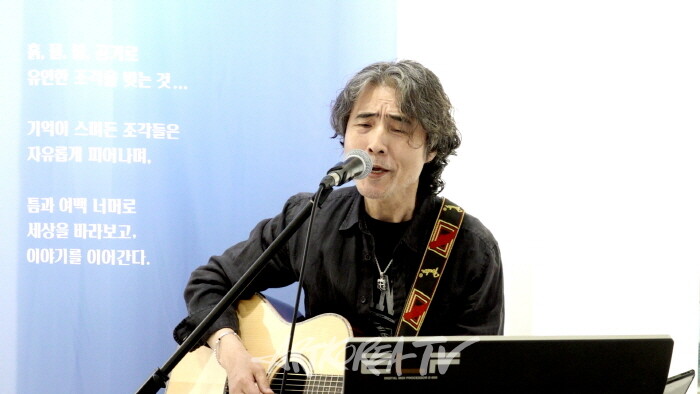 가수 김채우-사진 김한정 기자