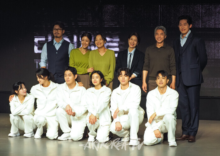 연극 '디 이펙트' 프레스콜. 2025.06.19 사진 ⓒ아트코리아방송 이용선 기자​